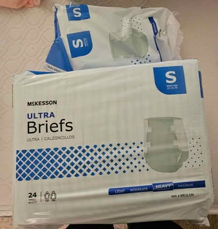 Photo of free Adult S/M diapers (Naperville - Plank & Naper) #2