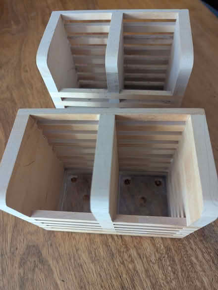 Photo of free Desktop pen holder (Berkhamsted HP4) #1