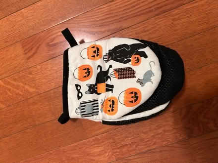 Photo of free Halloween potholder mits (east Petaluma) #2