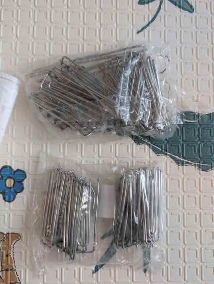 Photo of free 6" pinch pleat tape and hooks (South Croydon CR2) #2