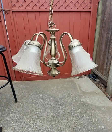 Photo of free Light Fixture (94015) #2