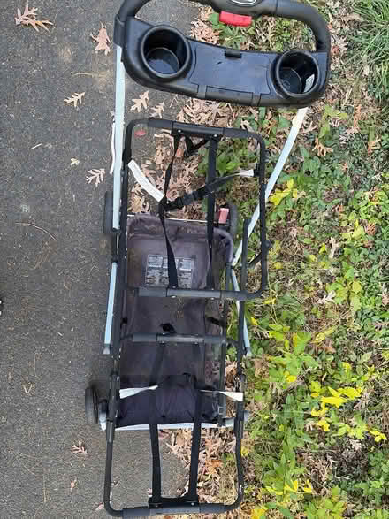 Photo of free Baby trend twin car seat stroller (Idylwood) #2