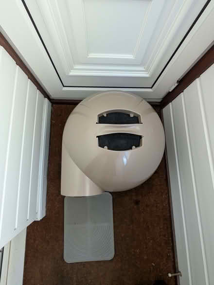 Photo of free Luxury Dome Cat Litter box and mat (Patcham BN1) #1
