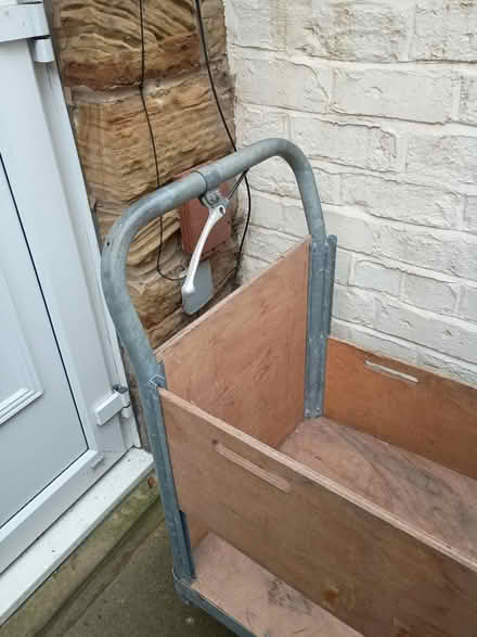 Photo of free Trolley (WF17) #3
