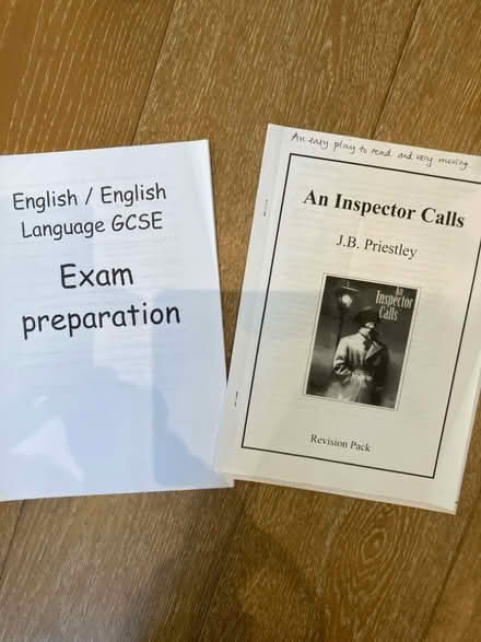 Photo of free GCSE English revision guides (Beauchief S8) #1