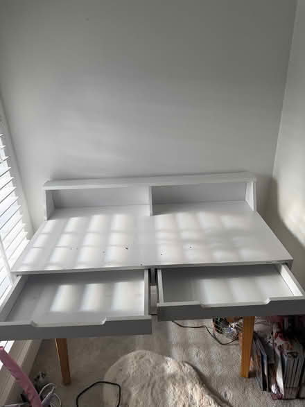 Photo of free White desk with drawers (Teddington) #2