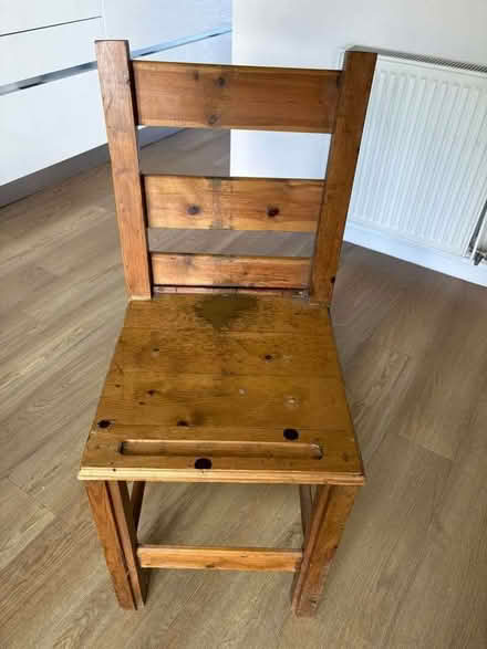 Photo of free Rustic Wooden Chair (Ballumbie DD5) #1