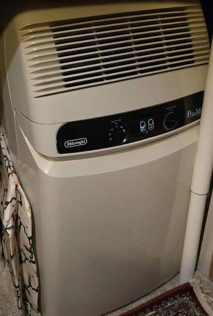 Photo of free Portable Air conditioner (Stroud GL10) #1