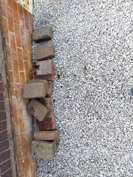 Photo of free garden bricks (Brizlincote valley DE15) #2