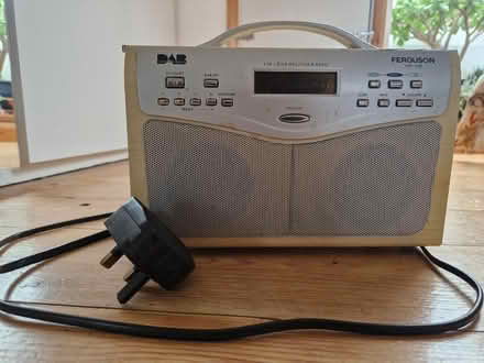 Photo of free DAB radio (works intermittently) (Walthamstow E17) #1