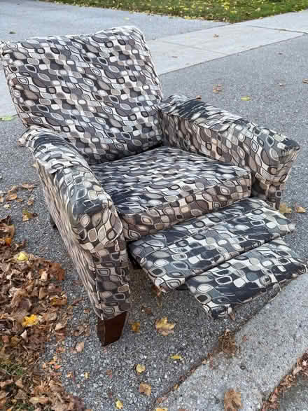 Photo of free Lazy boy recliner (NW Aurora) #1