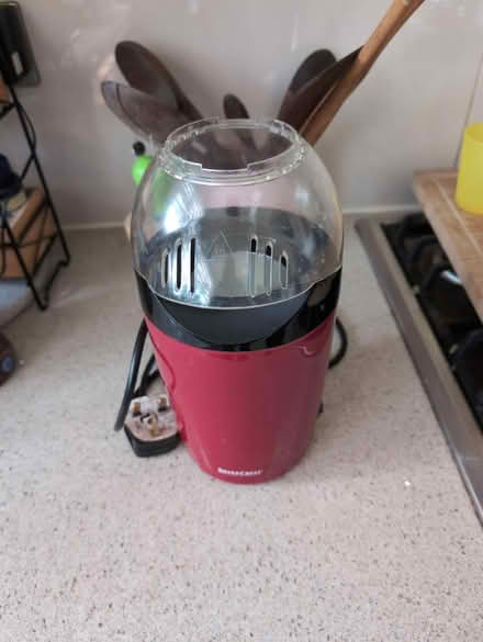 Photo of free Popcorn maker (HA51NW) #1