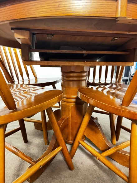 Photo of free Dining table and chairs (Tilehurst Road RG1) #2