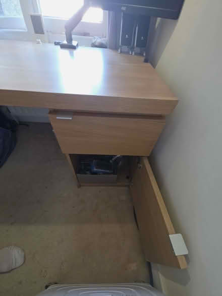 Photo of free Good Condition Office Desk W/ Integrated Drawer & Storage Pl (Merton SW19) #2