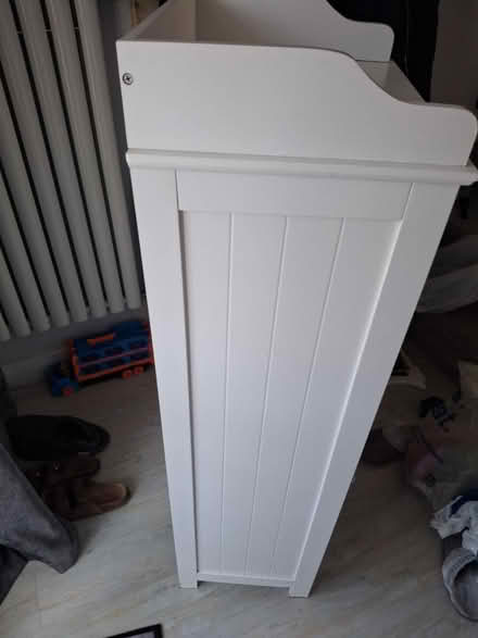 Photo of free White Ikea cabinet (Collier Row RM5) #2