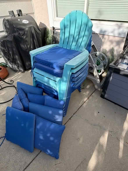 Photo of free Colorful patio chairs and cushions (Diablo View townhomes Martinez) #1