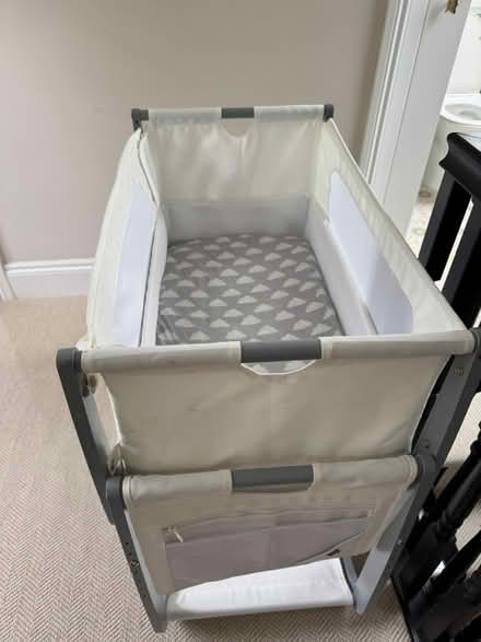 Photo of free SnuzPod 4 with mattress (Br7 5df) #3