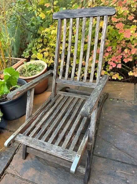 Photo of free sun-lounger (Teddington TW11) #1