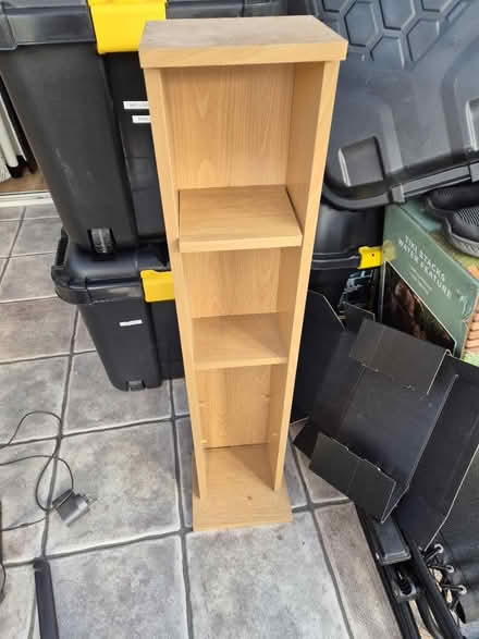 Photo of free Small shelf unit (Uxbridge UB8) #1