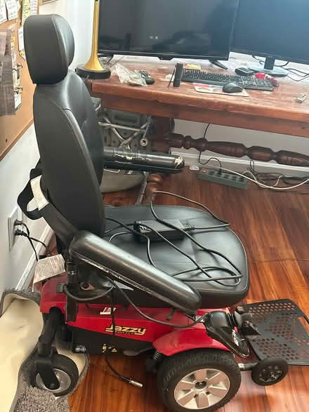 Photo of free Motorized Wheelchair (Hackensack, NJ) #1