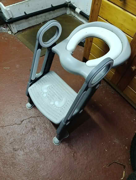 Photo of free Toilet training steps (Sheffield S8 Meersbrook) #2