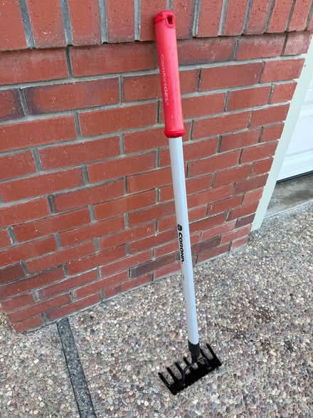 Photo of free Corona ComfortGEL rake (Upper Fairway) #2