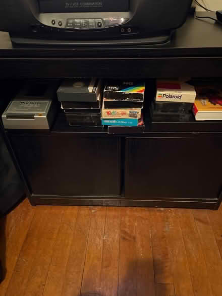 Photo of free Admiral TV/VCR player (Niles) #3