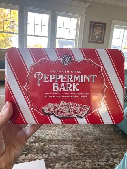 Photo of free Holiday food tin (Fresh Pond - Belmont) #1