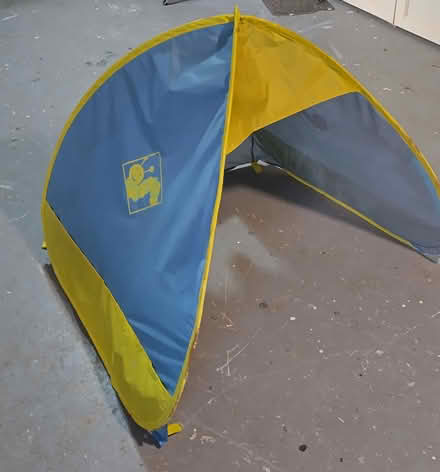 Photo of free Sun protection tent (Newport) #1