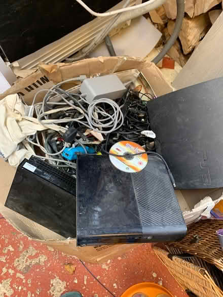 Photo of free Box of Xbox 360 1 contollers (Emsworth PO10) #1