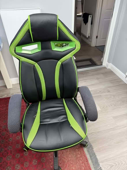 Photo of free gaming / office chair black leatherette with lime green trim (Whaddon GL52) #1