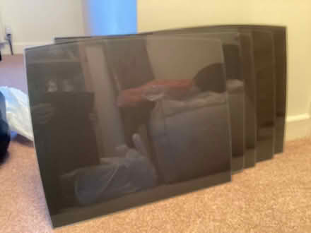 Photo of free Hi-Fi stand with glass shelves (Stretton on Dunsmore CV23) #2