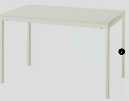 Photo of free Dining table extendable (Disraeli HP13) #1