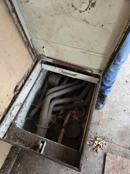 Photo of free Truck bed toolbox (Oak Park) #2