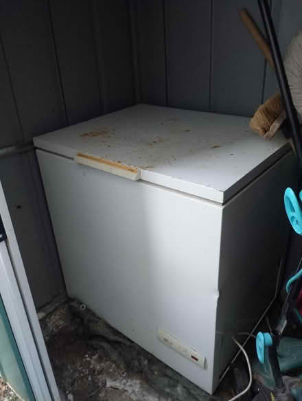 Photo of free Old freezer (Princes Risborough HP27) #1