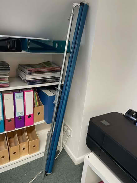 Photo of free Projector screen (Steep GU32) #1