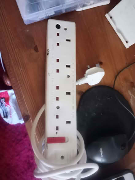 Photo of free 4 gang electric extension lead (Central IP4) #1