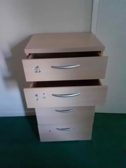 Photo of free Chest of drawers (Northfield AB16) #4