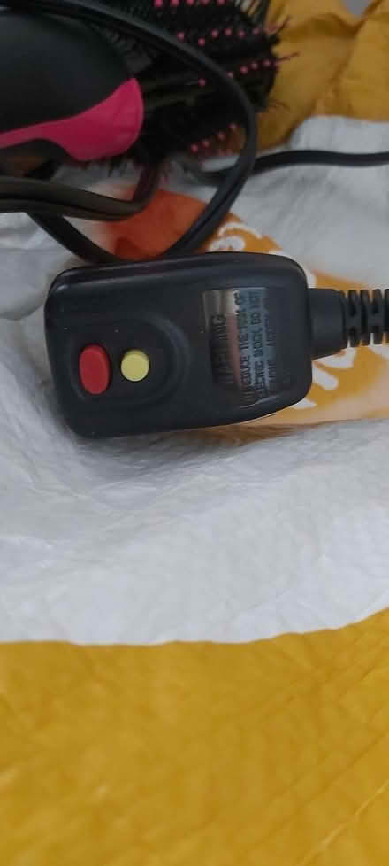 Photo of free Hair dryer (RG9 Henley) #4