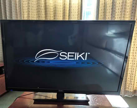 Photo of free flat screen tv (Whitton, Twickenham) #1