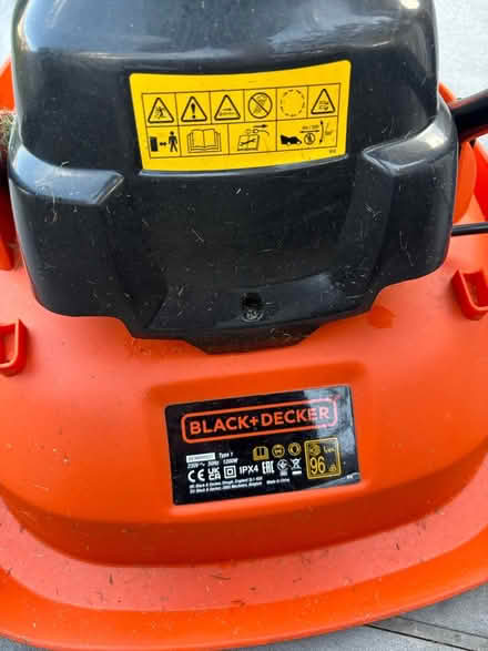 Photo of free Lawnmower (Bromley common, BR2) #4