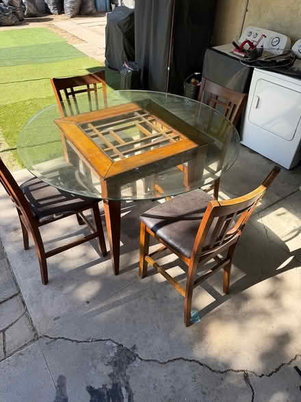 Photo of free Dining table (East Whittier) #1