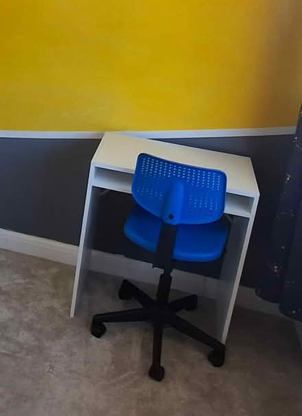 Photo of free Ikea desk and chair (SL6 Taplow) #1