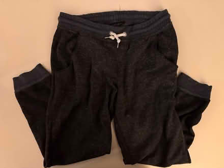 Photo of free Women’s Sweatpants (S) (Upper East Side) #2