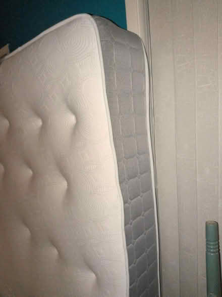 Photo of free Orthopedic double mattress (Pitsmoor S4) #2