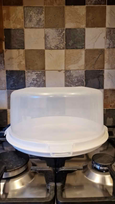 Photo of free Cake Container (Heckmondwike) #1