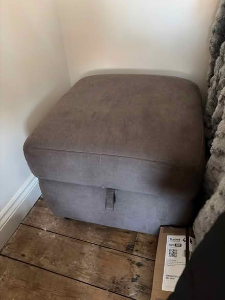 Photo of free Grey sofa extra storage plus a seat (Staines upon thames TW18) #2