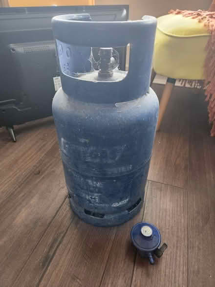 Photo of free Flo Gas cylinder (Caerphilly town centre, CF83) #1