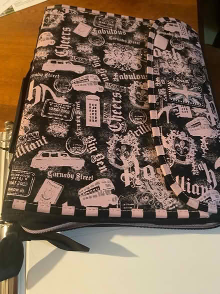 Photo of free 3-ring Binders (Northeast St. Charles) #2