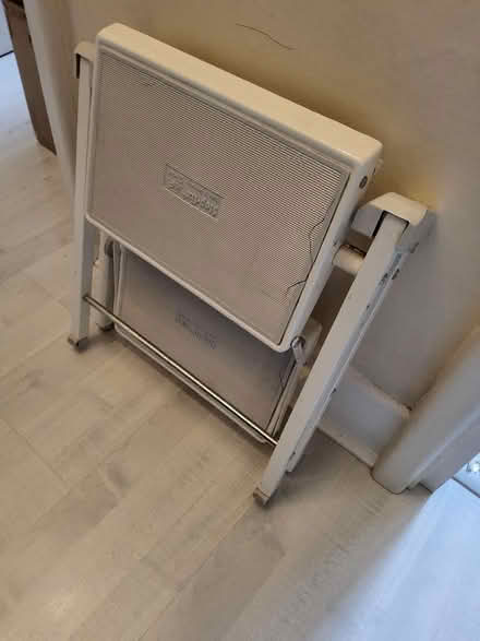 Photo of free Builder's Ladder x 1 & 2 x stepladders (Notting Hill W11) #3